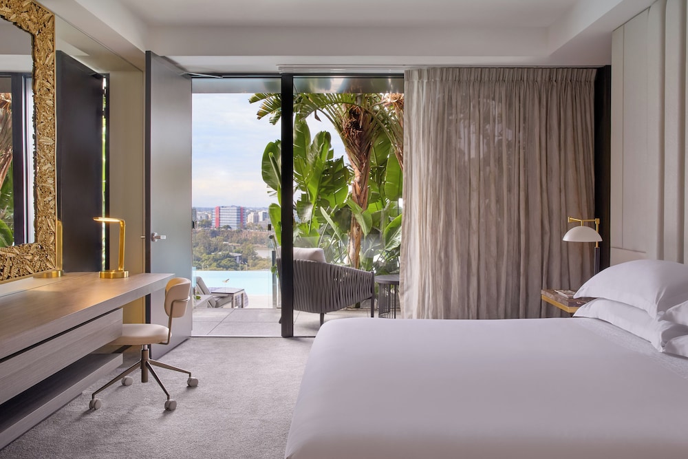 Emporium Hotel South Bank 24/72