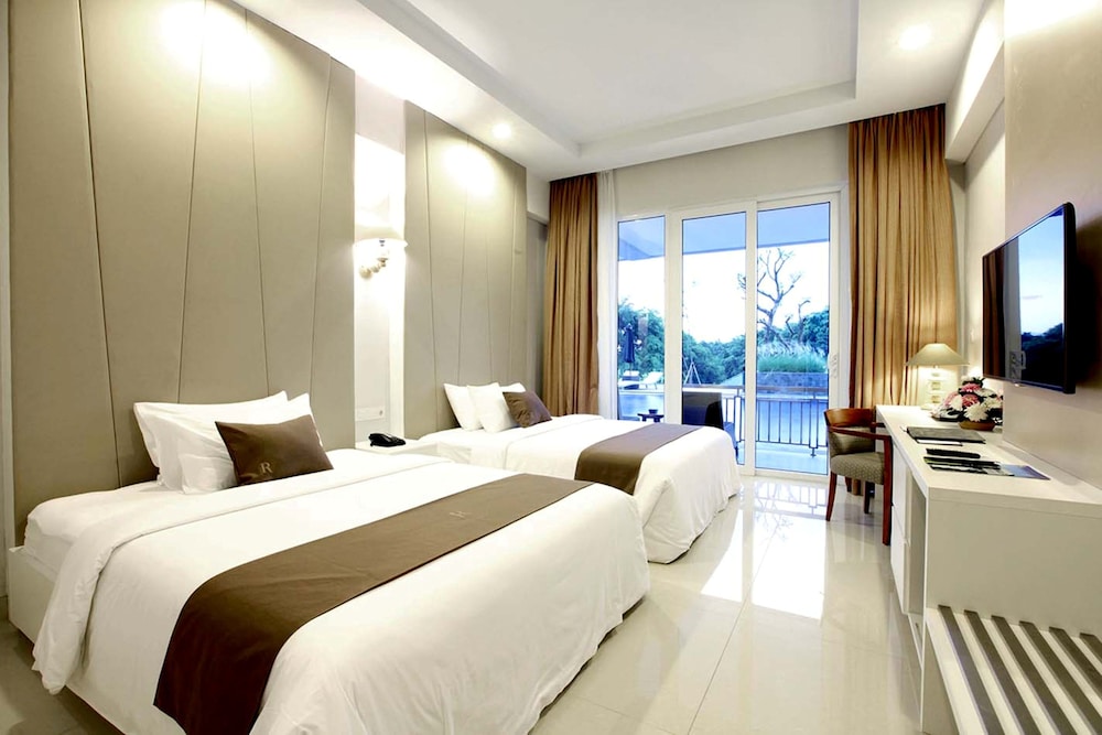 R Hotel Rancamaya 11/40