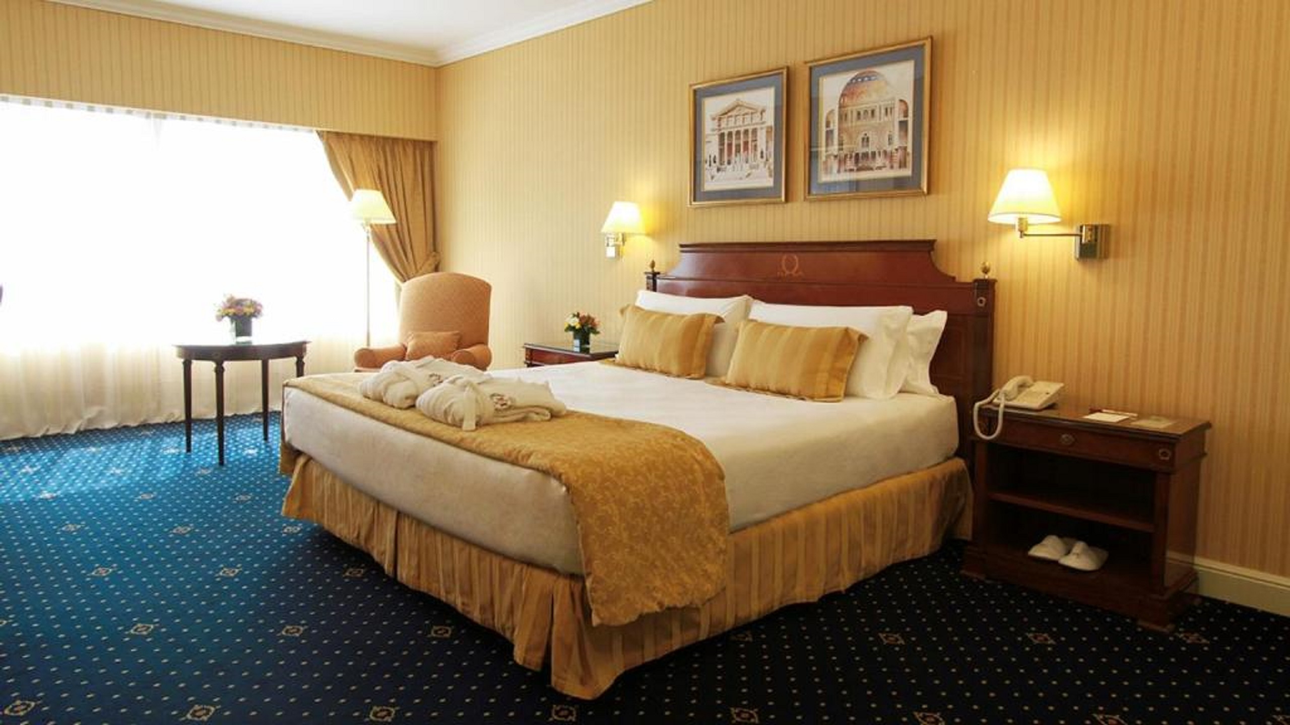 جناح مفرد ركني، Hotel Emperador Buenos Aires 2/3