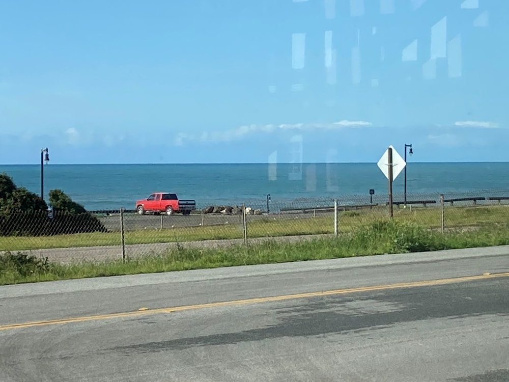 Coast Riders Inn 45/50