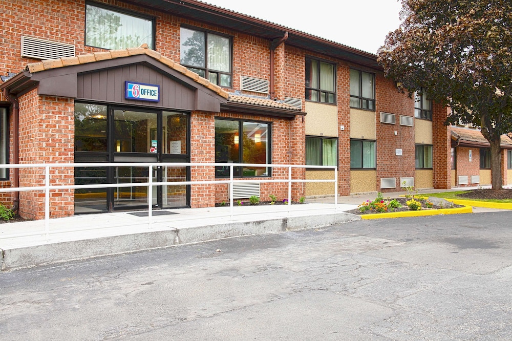 Motel6 East Syracuse, NY - Airport in EAST SYRACUSE - NY
