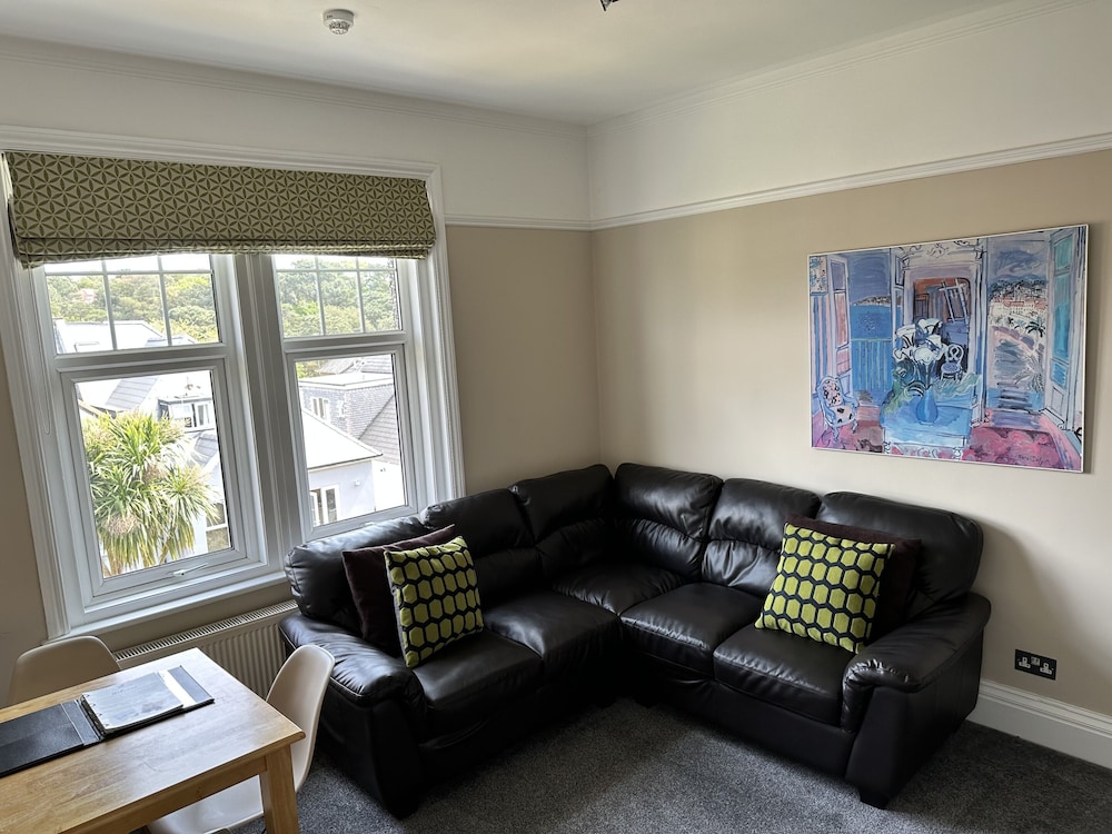 Alum Chine Beach House 25/50