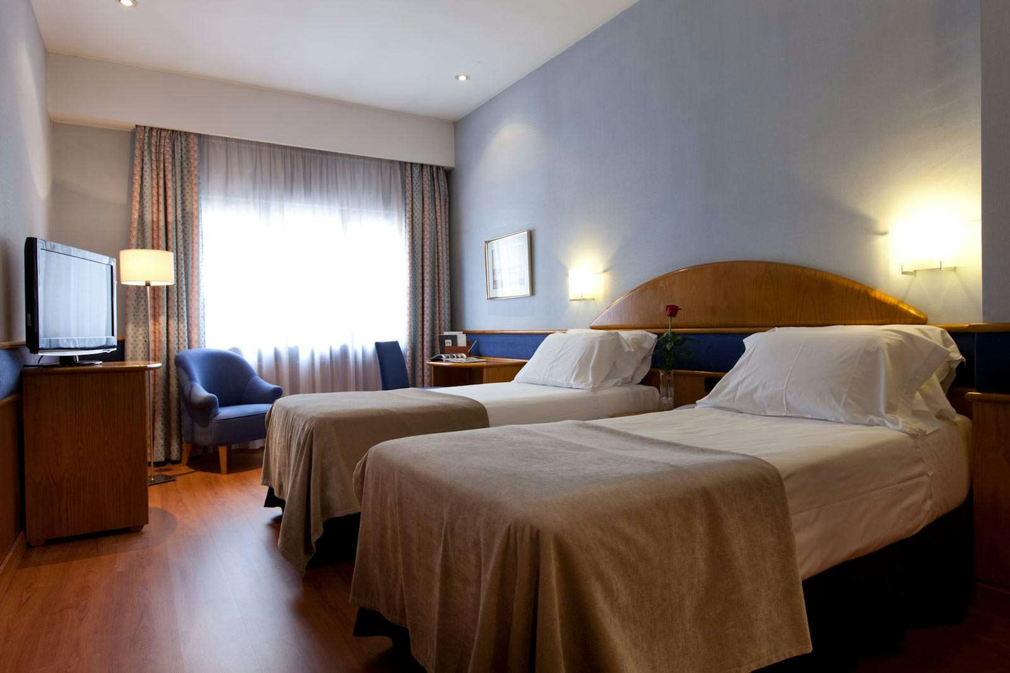 Agumar Hotel 7/48