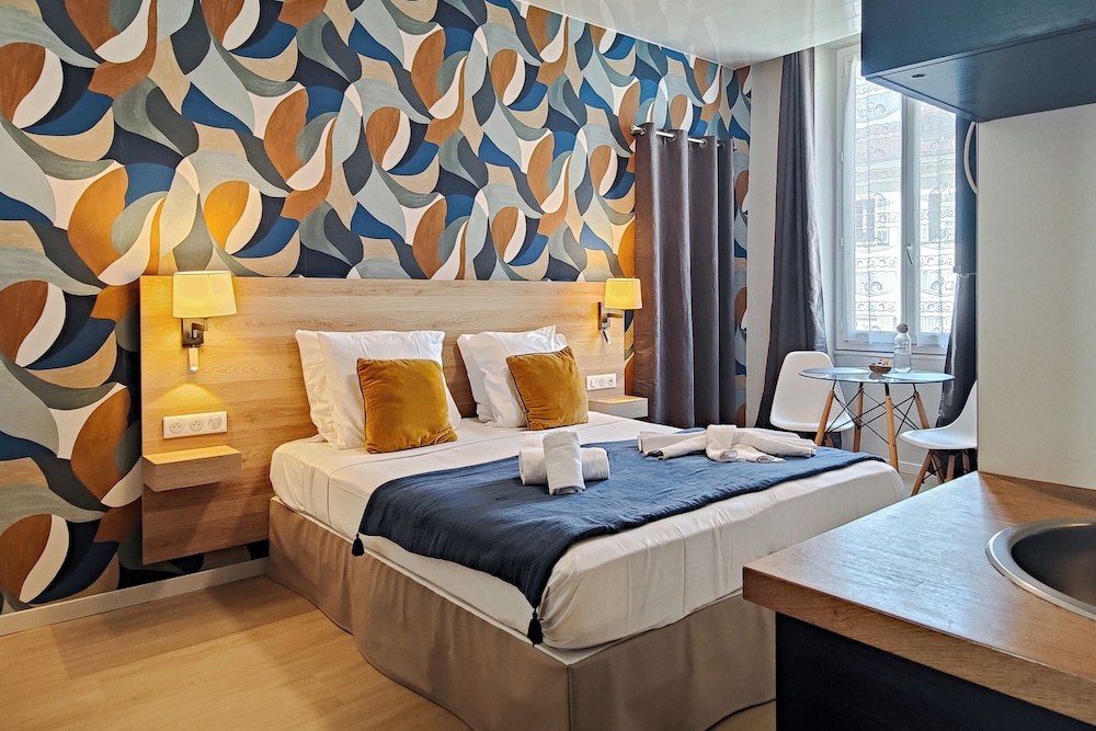 Aparthotel AMMI Nice Massena 24/80