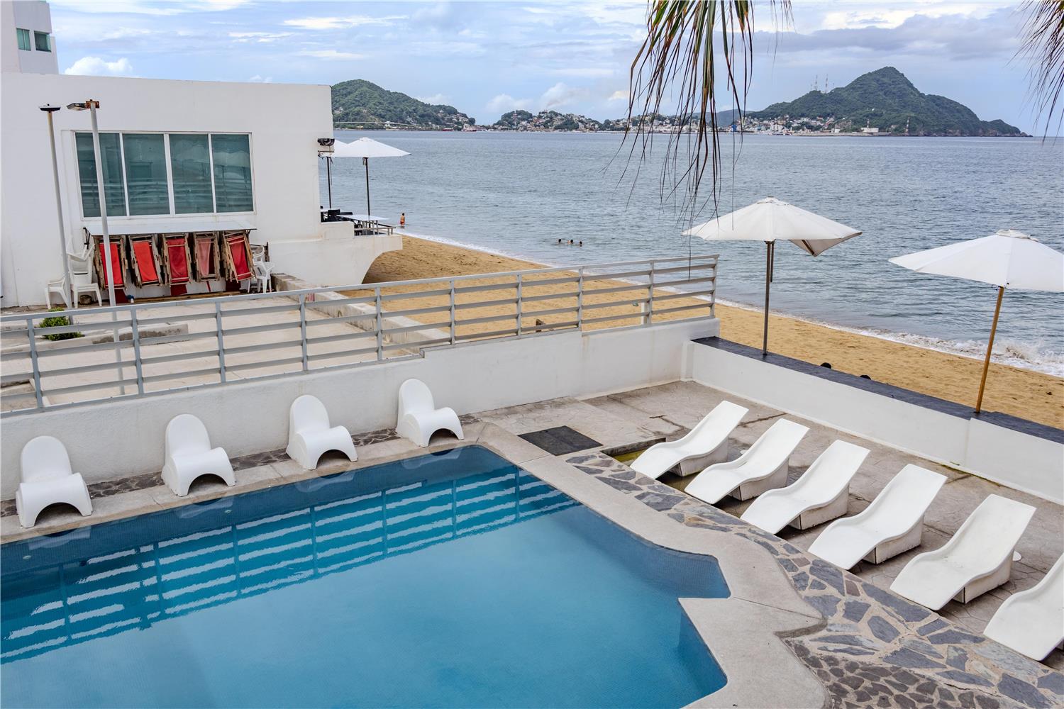 Best Western Plus Luna Del Mar 14/48
