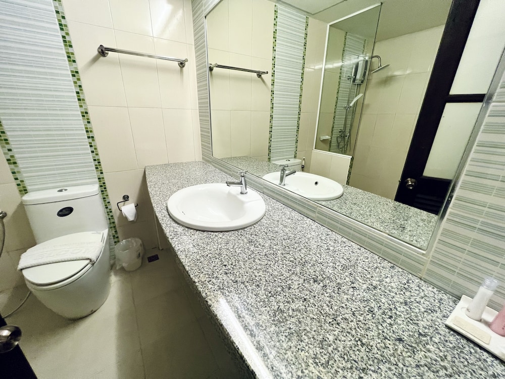 Hotel La Villa Khon Kaen 70/72