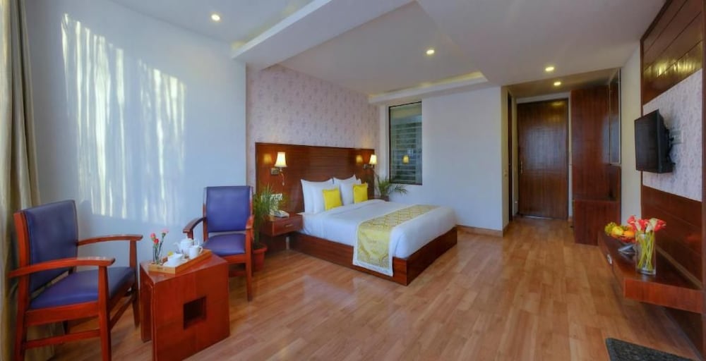 CHAIL VILLAS HOTEL 17/50