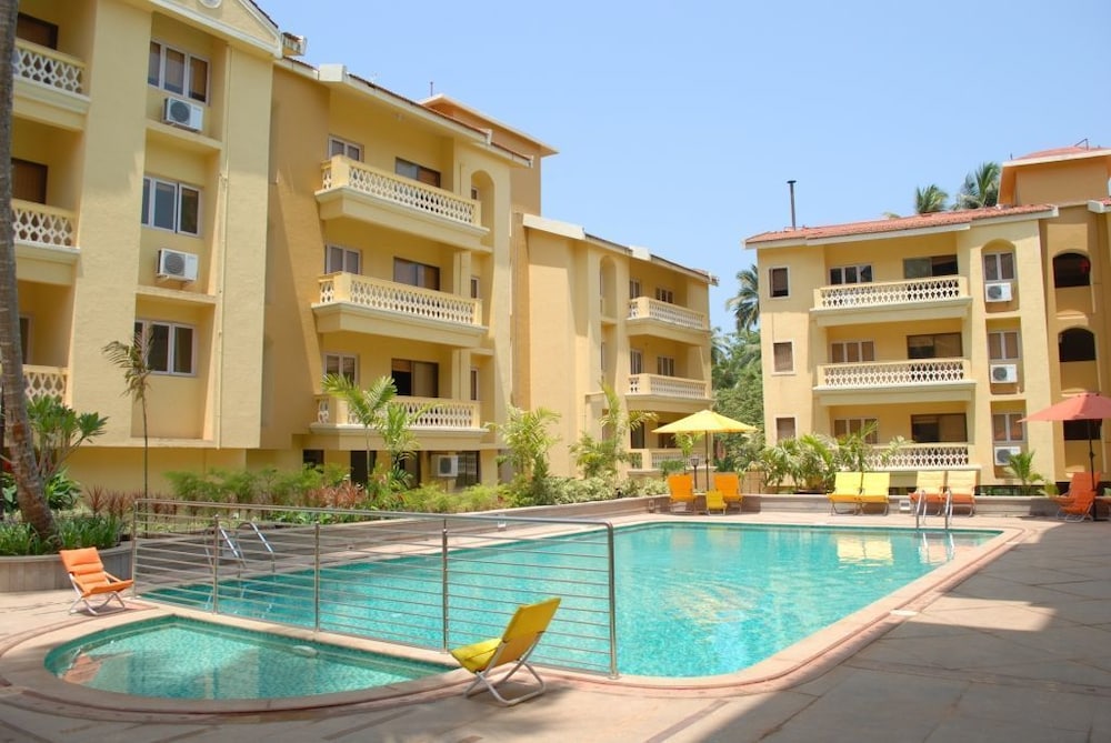 Sandalwood Hotel And Retreat 1/32