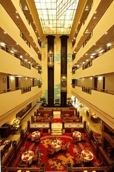The Capitol Hotel 34/35