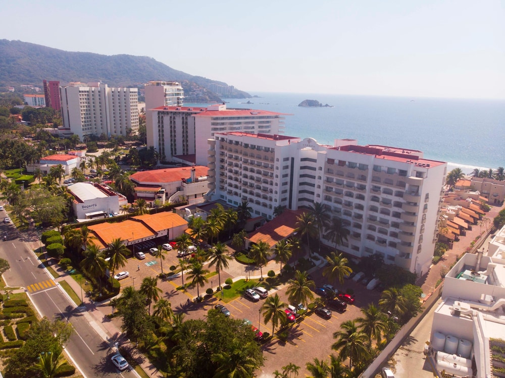 Tesoro Ixtapa 7/54