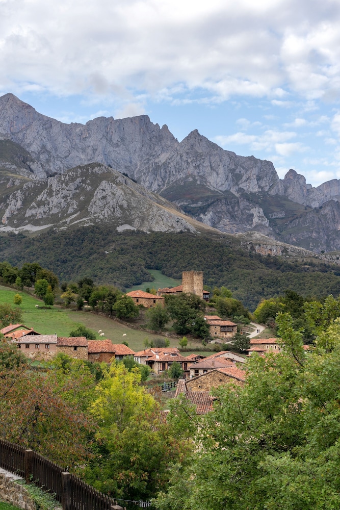 Parador De Fuente De 53/66