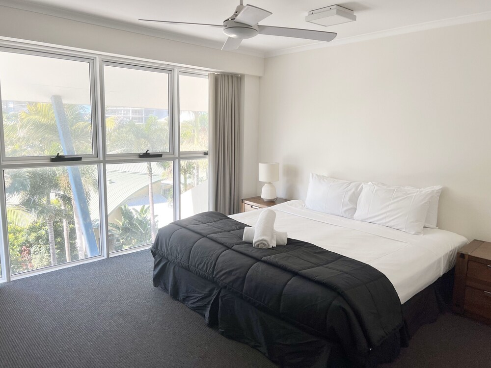 Breakfree Diamond Beach Broadbeach 40/78