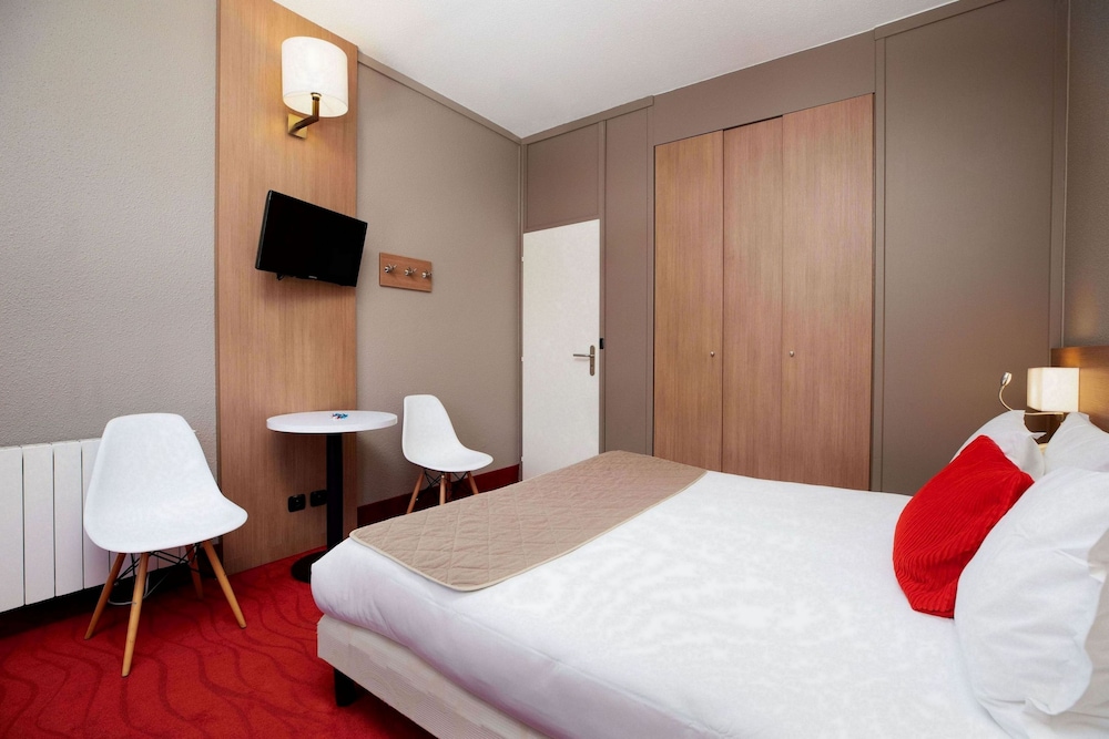 SOWELL HOTELS Le Pas du Loup 9/71