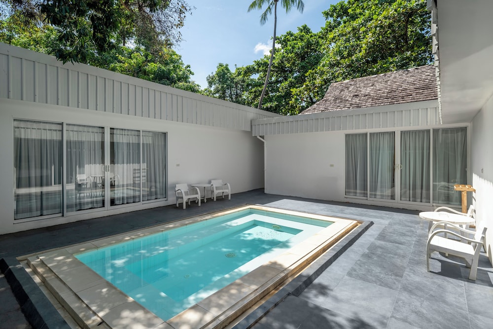 Zara Resort (ex The Privilege Hotel Ezra Royal Beach) 43/80