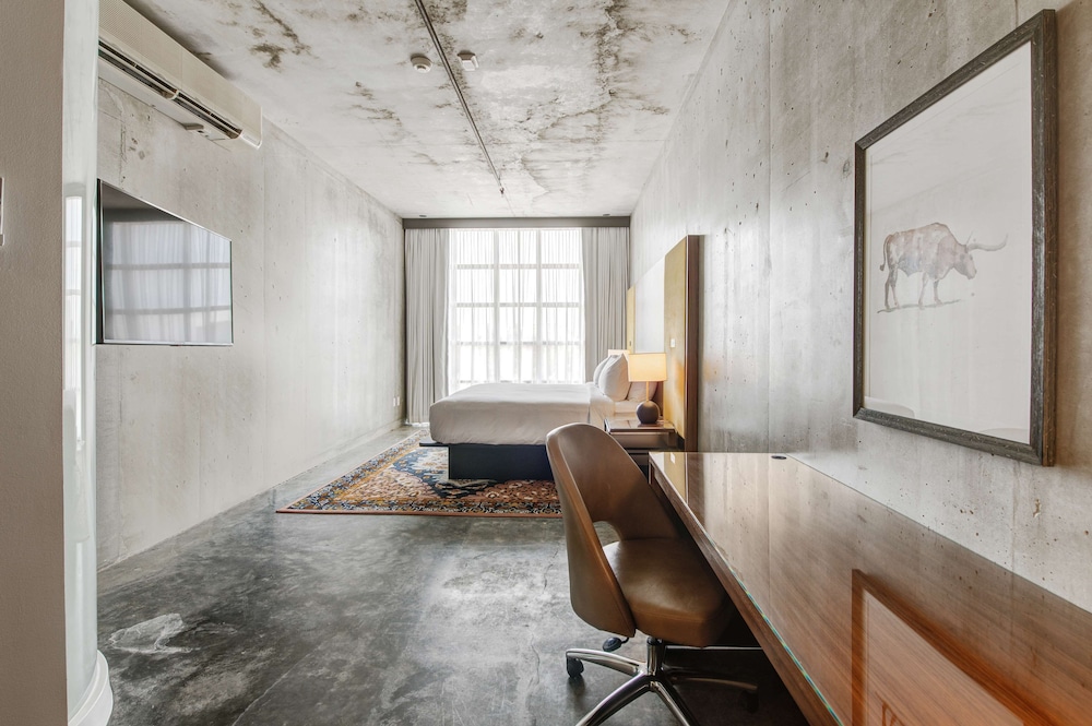 NYLO Las Colinas Hotel, Tapestry Collection by Hilton 57/61