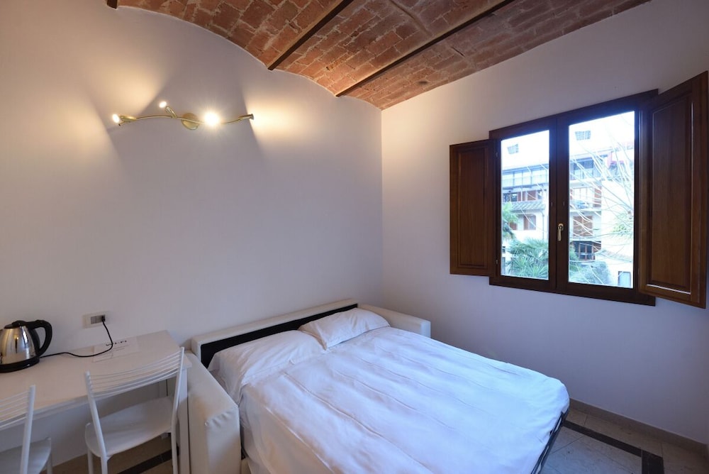 Relais La Corte Di Cloris 19/73