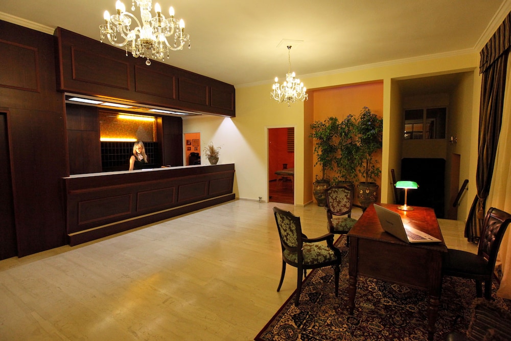 Lobby at Belvedere Lesvos Aeolis Hotel, Lesbos