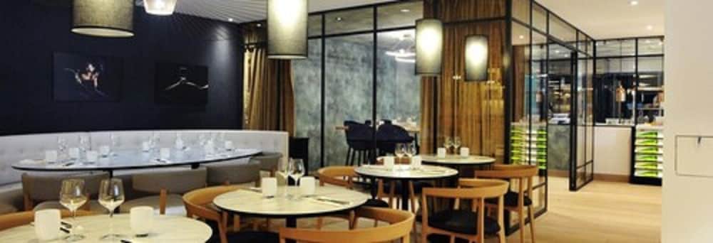 Golfe Hotel 42/54
