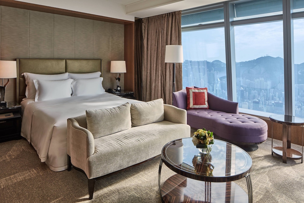 The Ritz Carlton Hong Kong 11/35