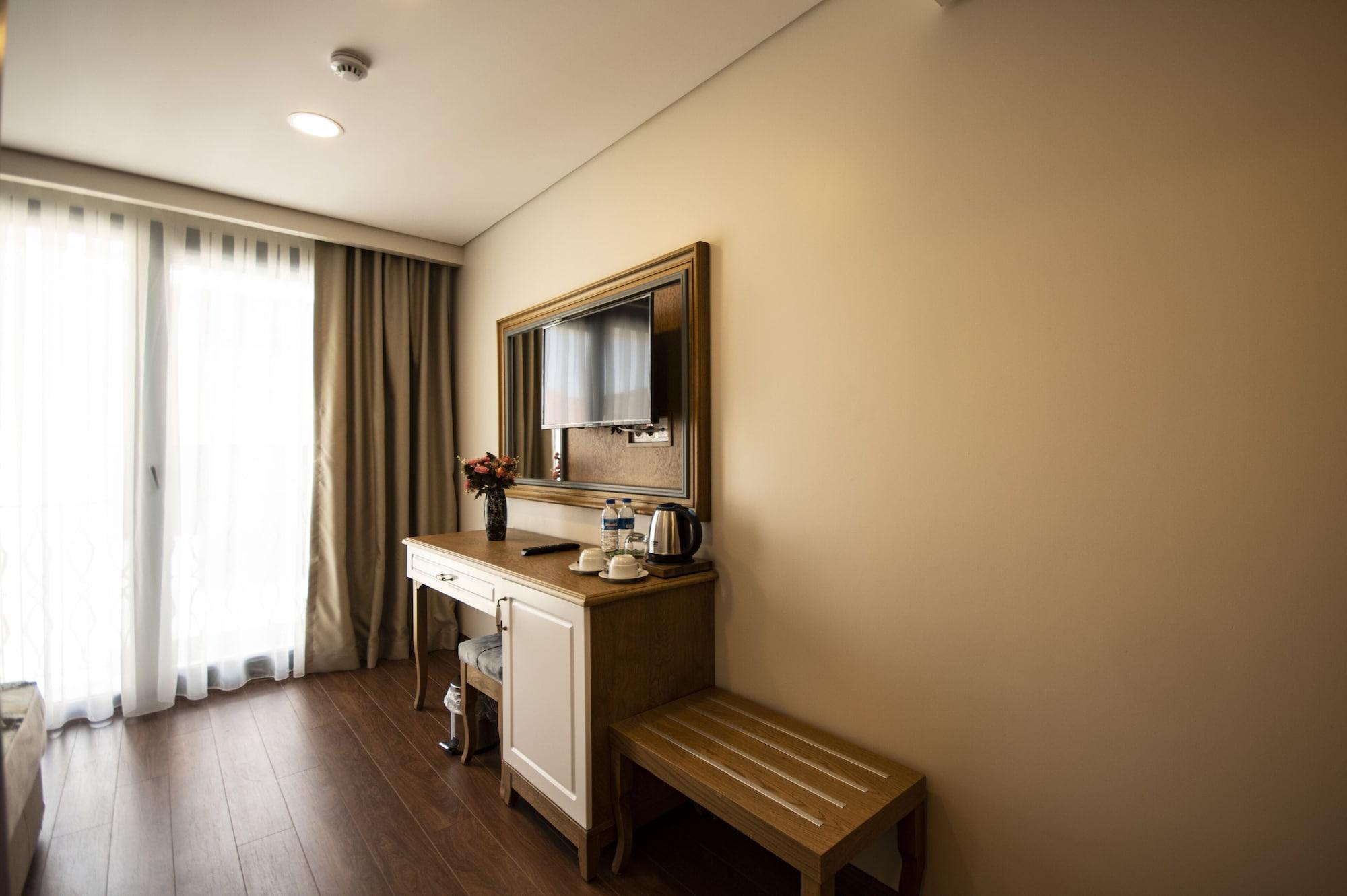 غرفة قياسية مفردة، Eliza Hotel 7/7