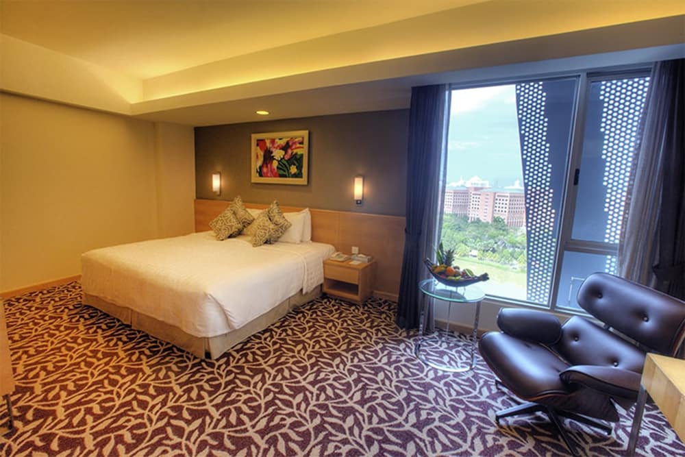 The Everly Putrajaya 22/65