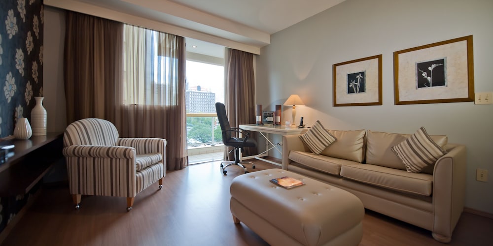Hb Hotels Sequoia 30/50