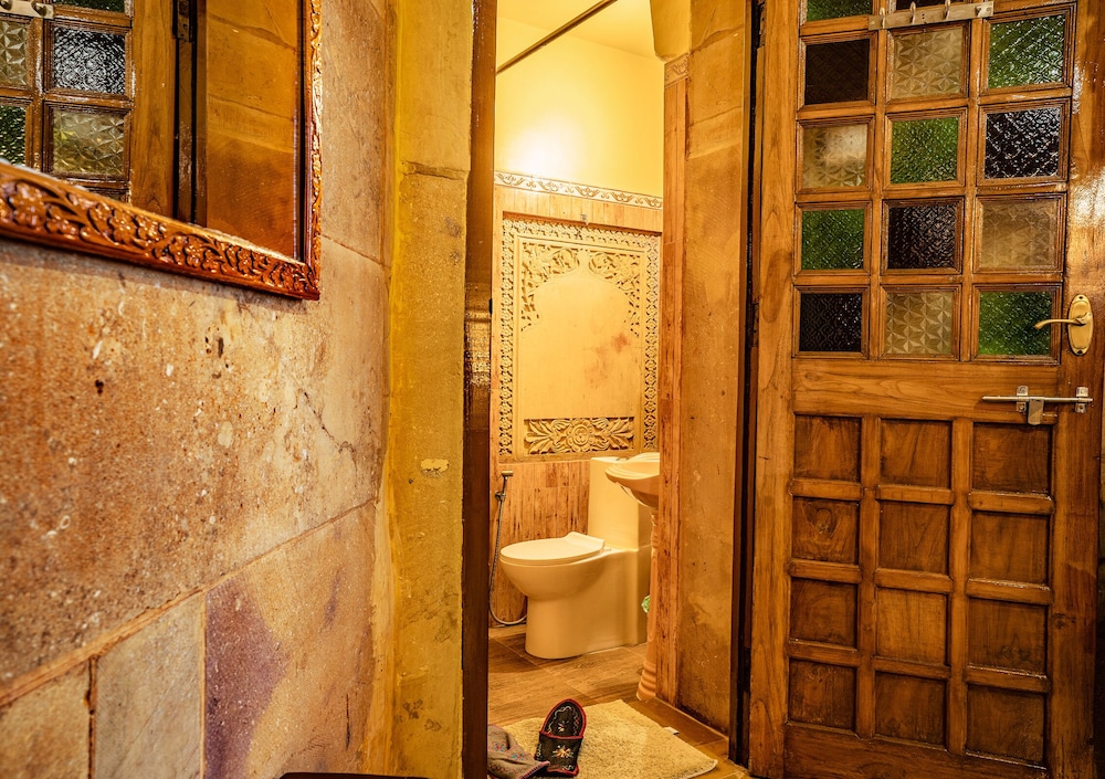 Garh Jaisal Haveli Hotel 21/37