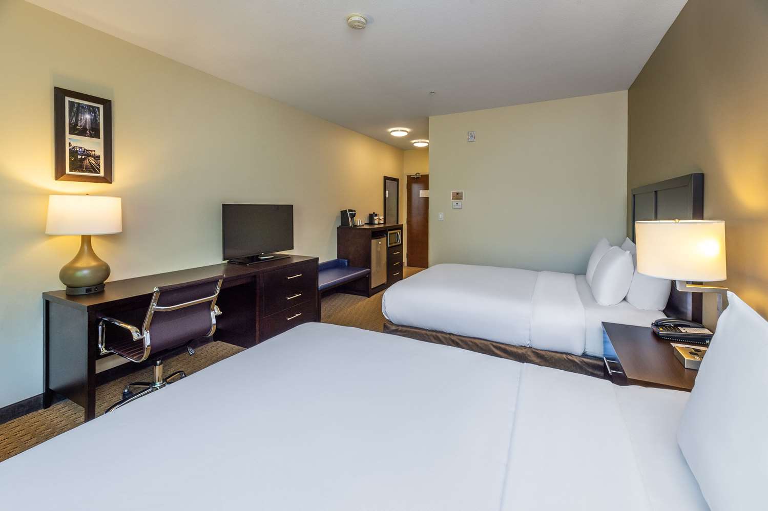 غرفة بسريرين كوين، Comfort Inn & Suites Terrace 2/4