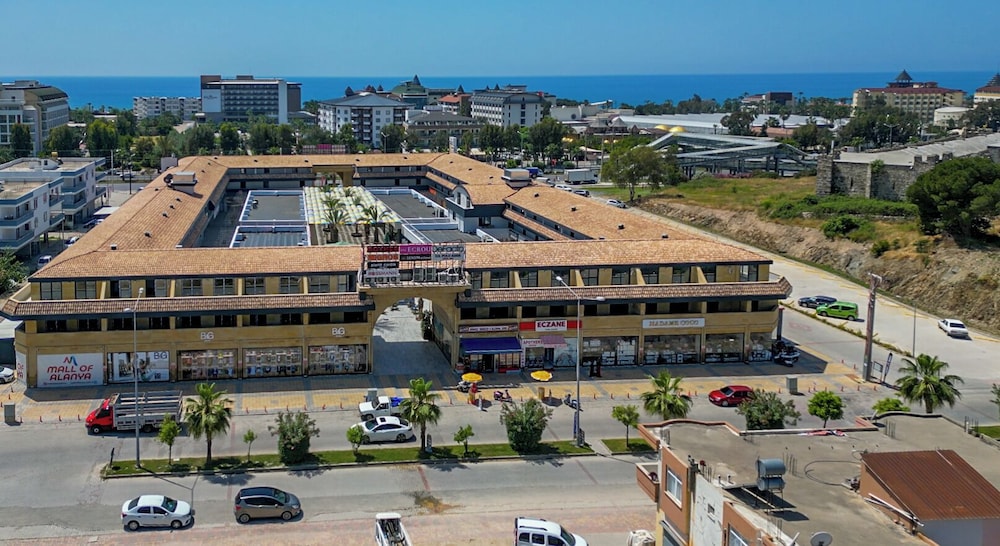 Days Inn by Wyndham Alanya 7/48