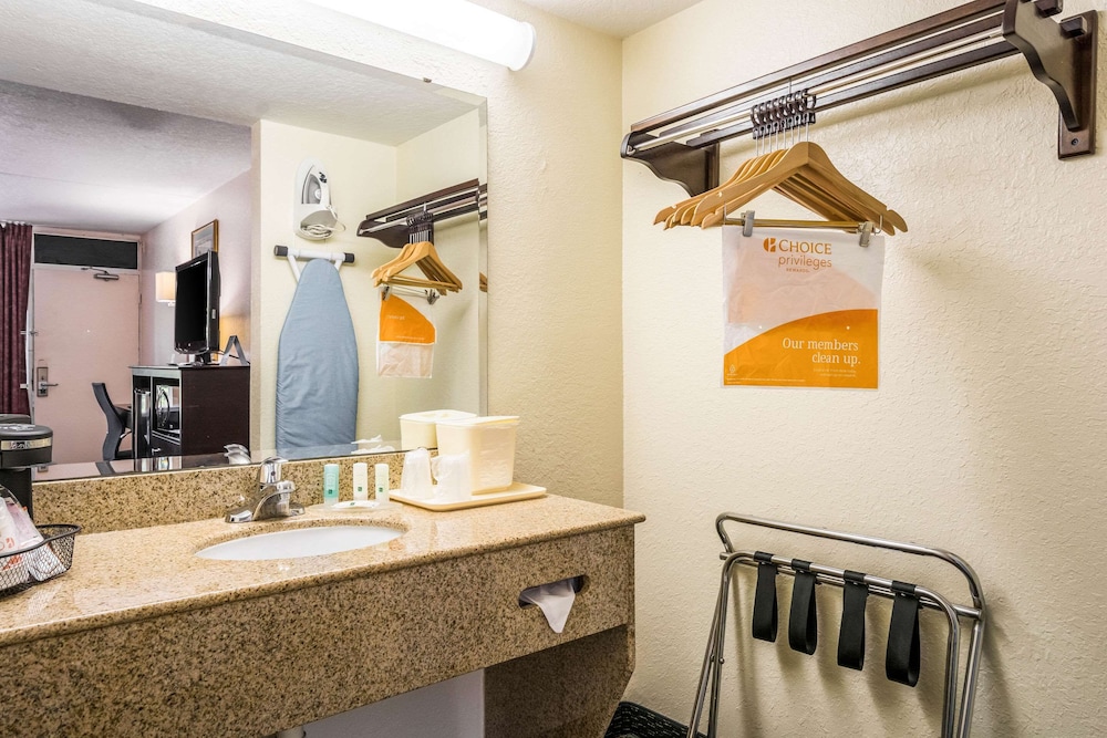 Quality Inn Bradenton Sarasota North 17/44
