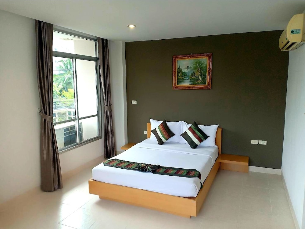 Sena House Paholyothin30 7/29