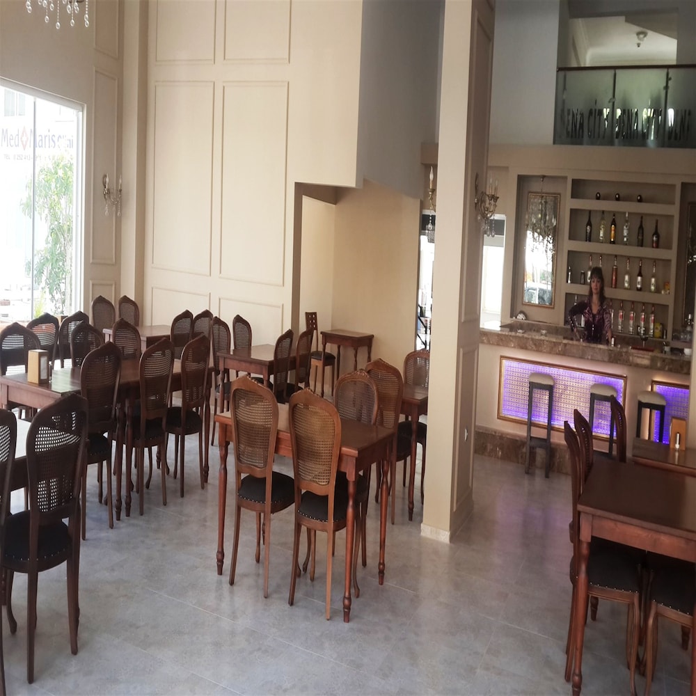 Almena City Hotel 14/17