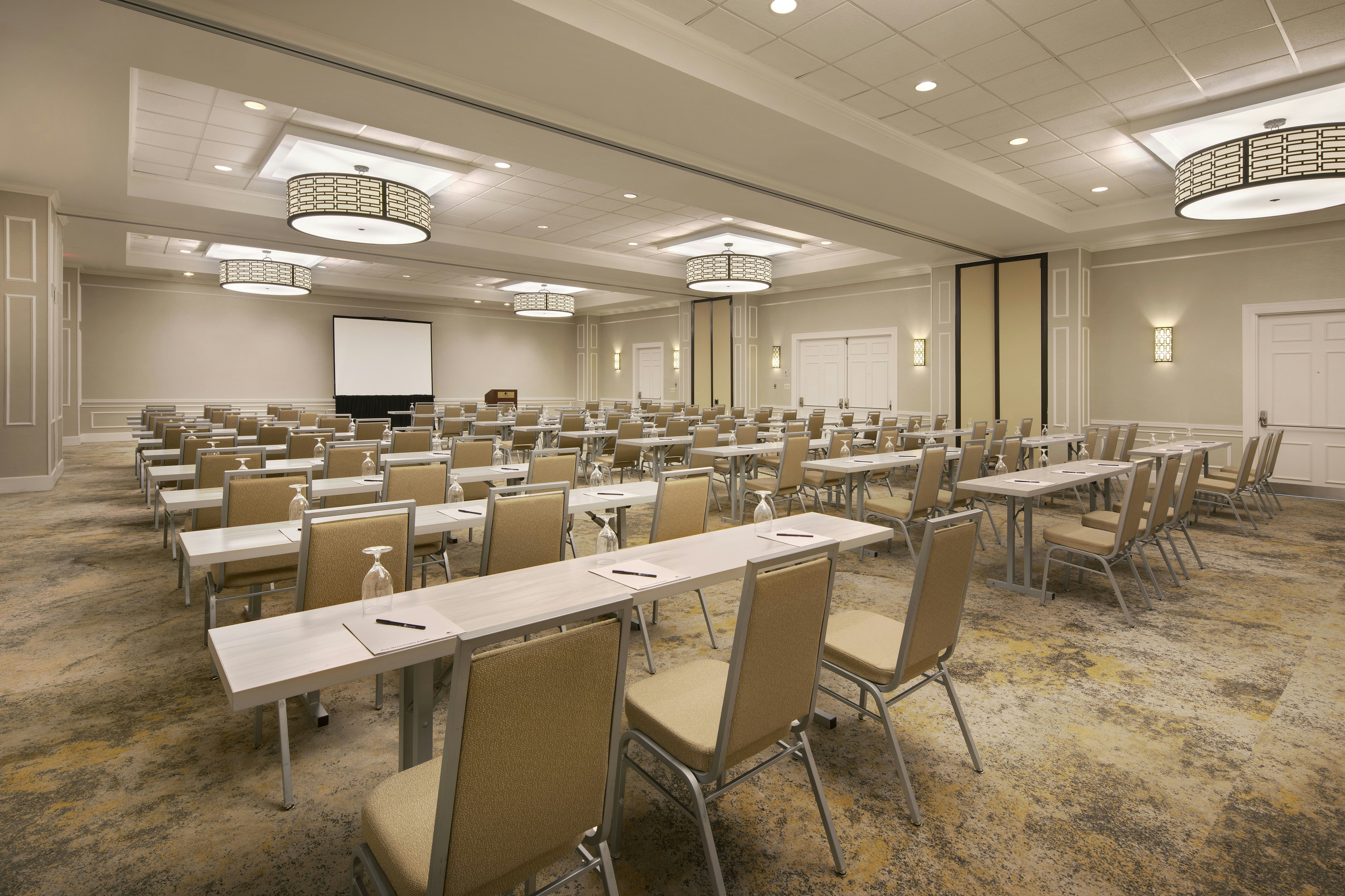 Doubletree Hotel Atlanta Roswell Alpharetta Area 63/75