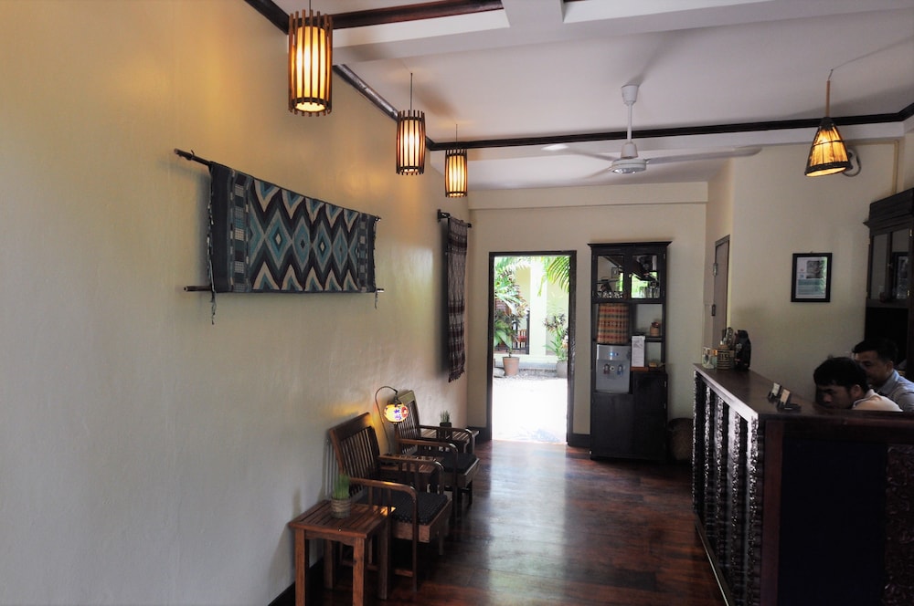 Lotus Villa Boutique Hotel 33/49