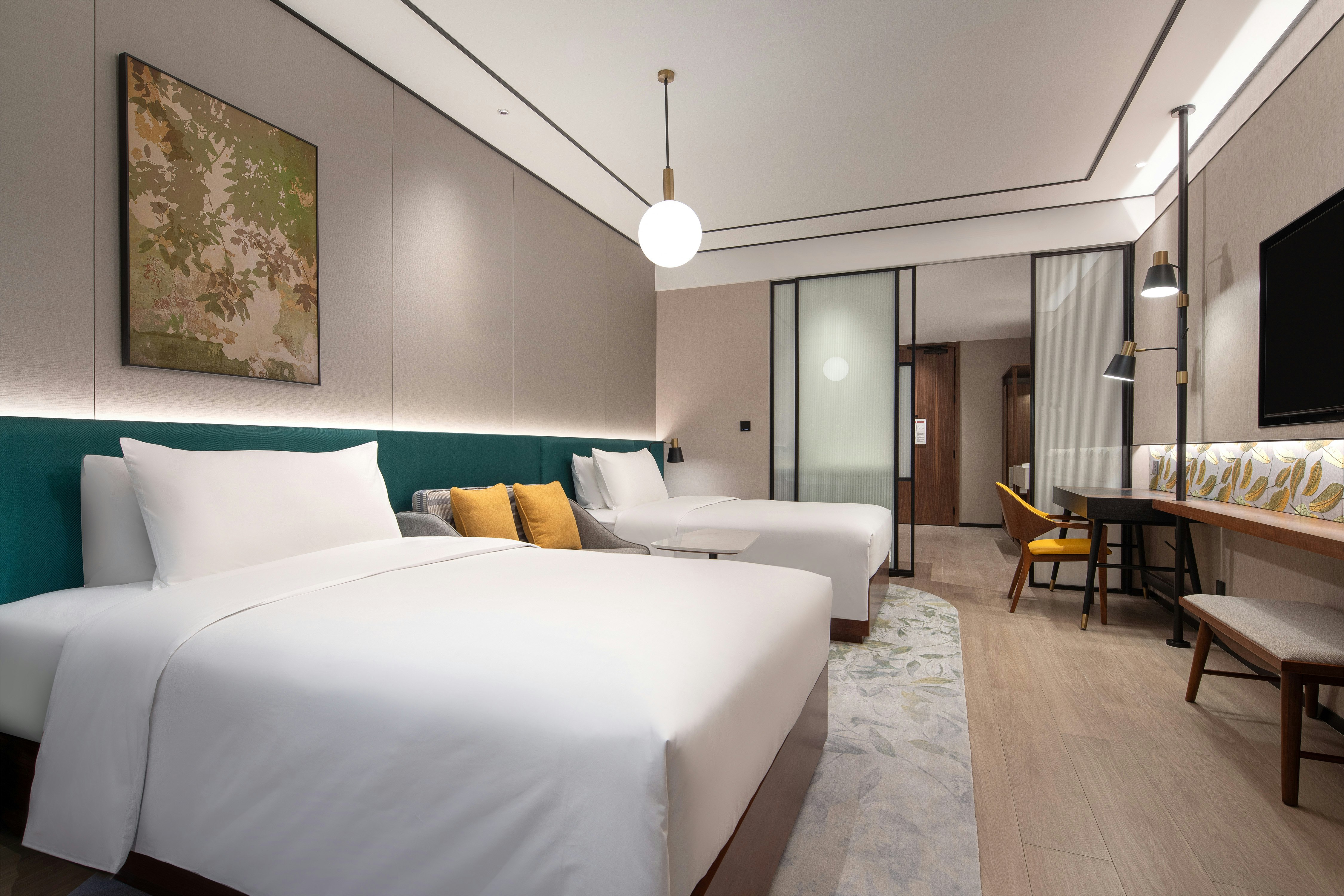 DELUXE, TWIN BEDS