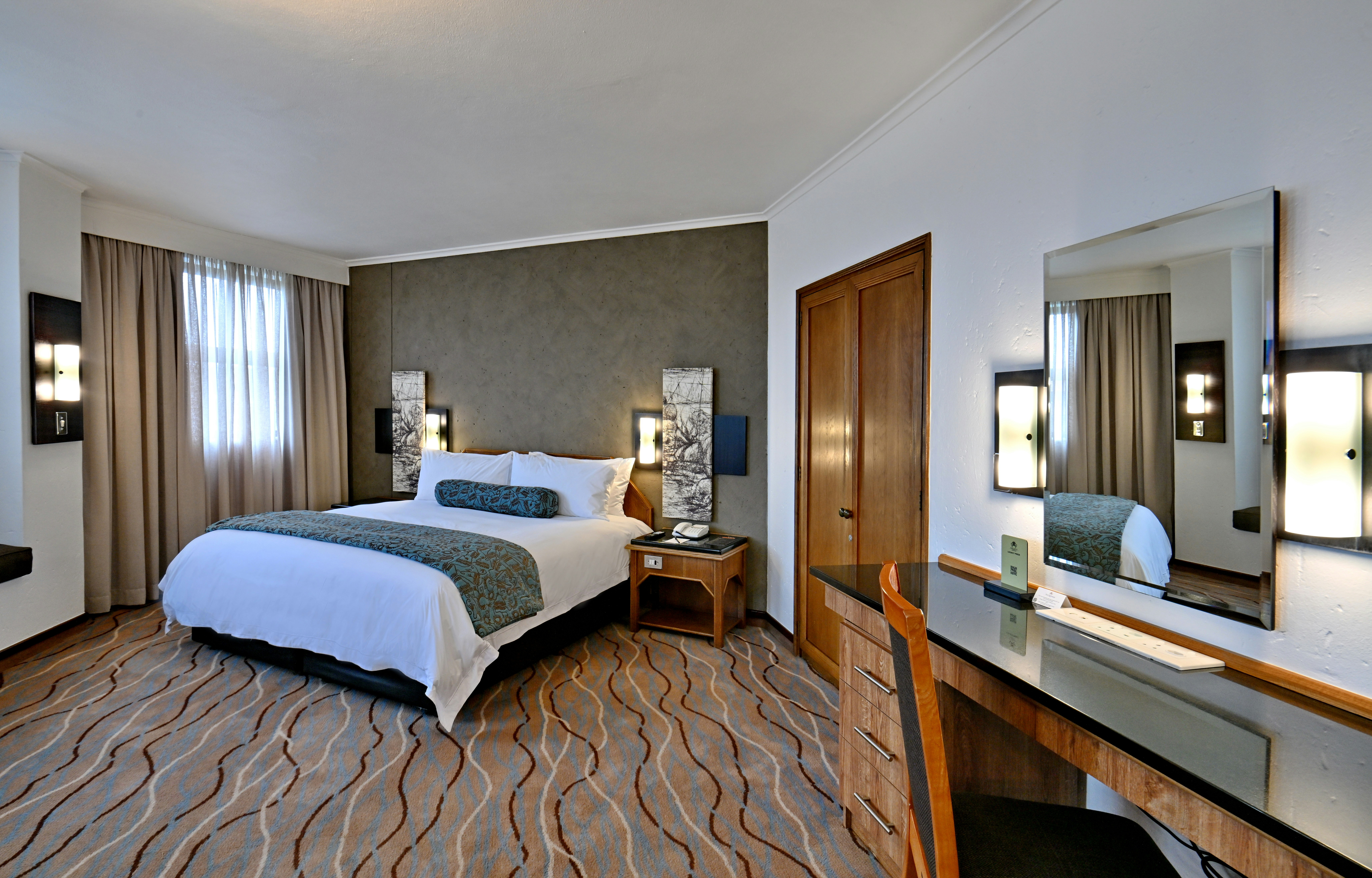 The Centurion Hotel 26/64