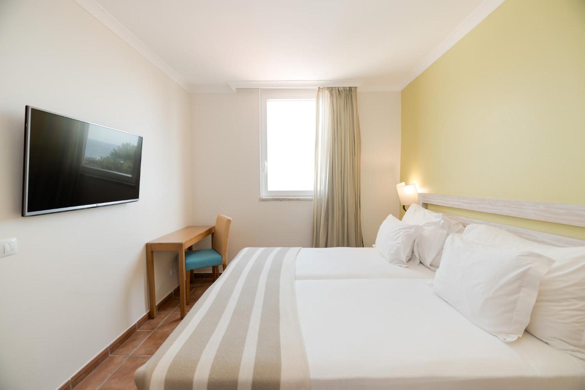 Superior, Suite, Triple, Sea View