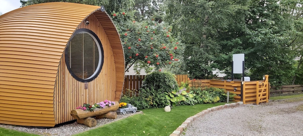 Eriskay B&B and Glamping 65/69