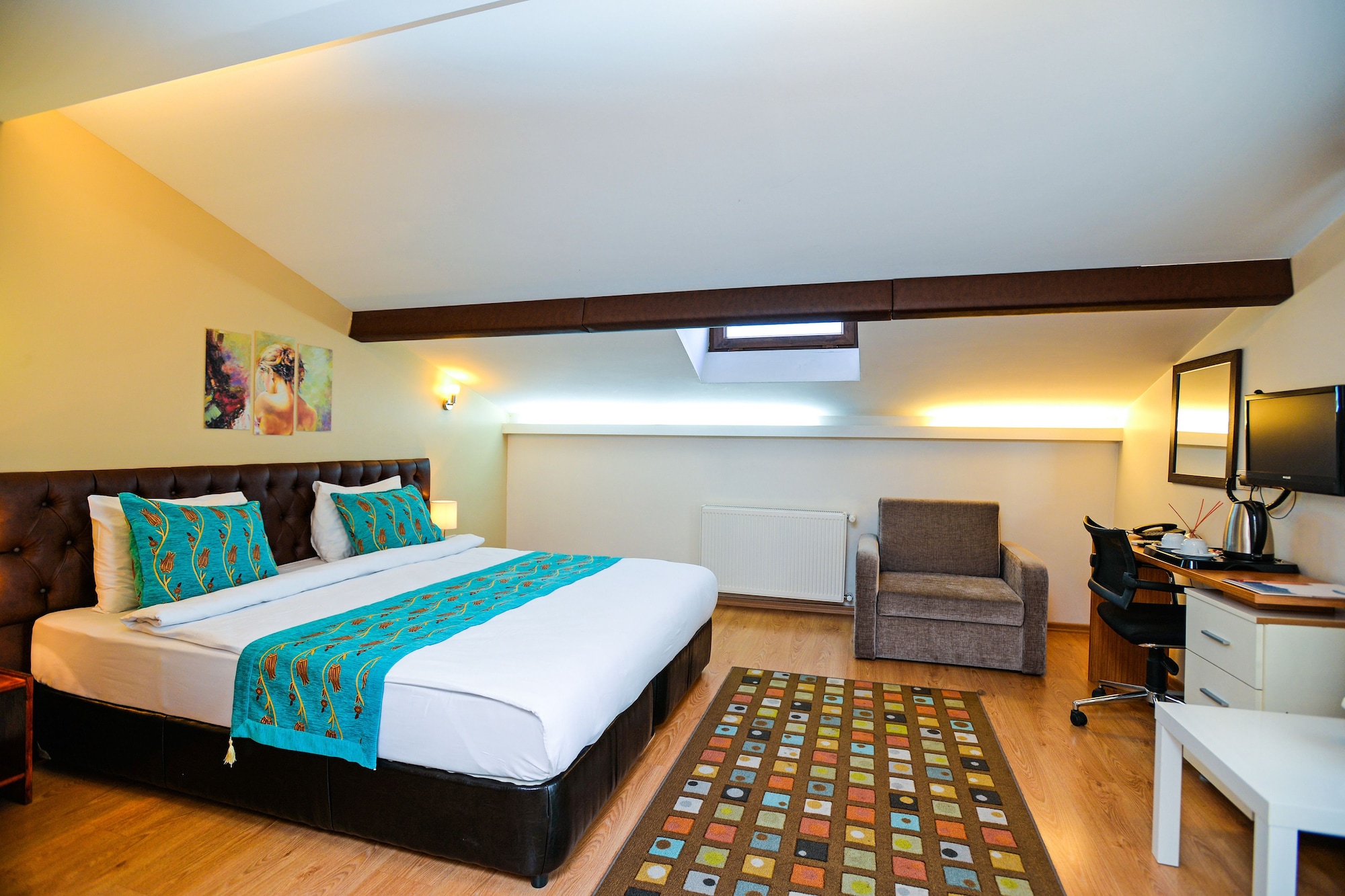 DELUXE, DOUBLE BED, TERRACE