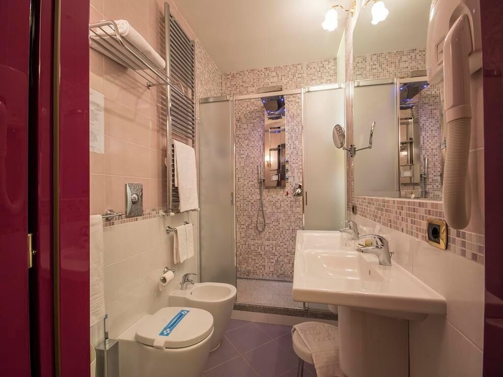 Hotel Vittoria 49/50