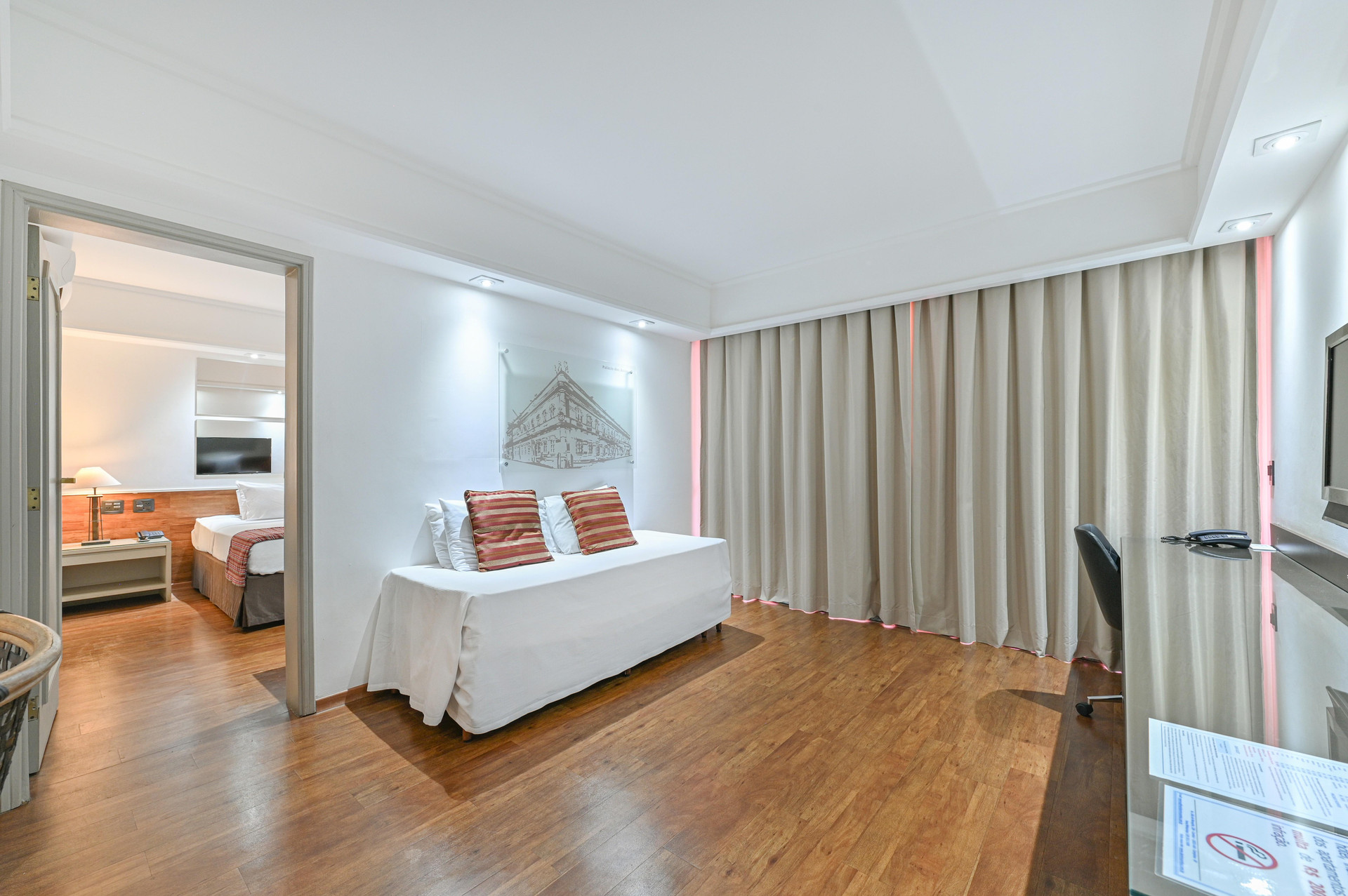 Premium, Double Bed