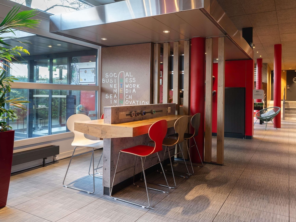IBIS GENEVE AEROPORT 49/66