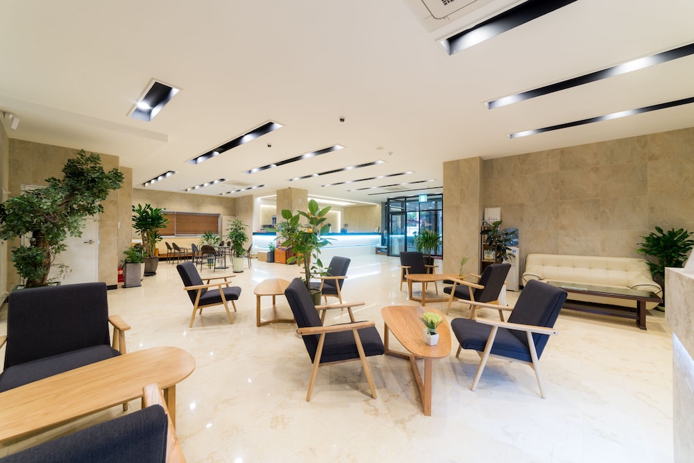 Reborn Suwon Silkroad Hotel 27/35