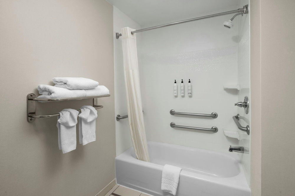استوديو بسرير كينج مع أريكة، Fairfield Inn Suites By Marriott Olean 7/7