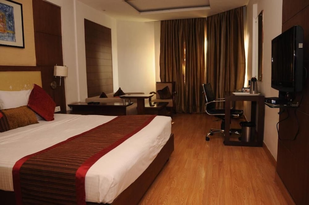 Gwalior Regency 30/62
