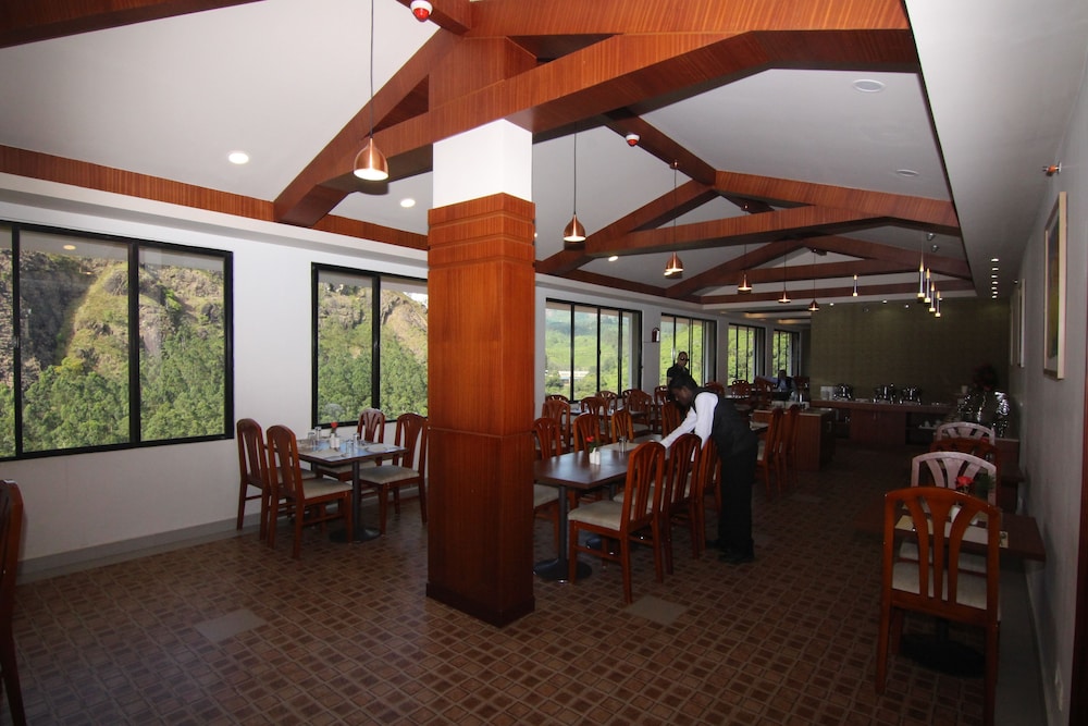 Abad Copper Castle Resort 36/49