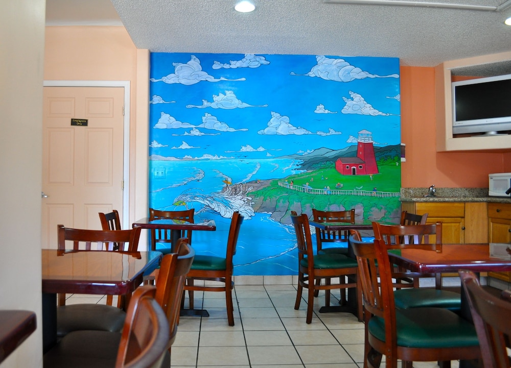 SureStay Hotel by Best Western Santa Cruz 48/54