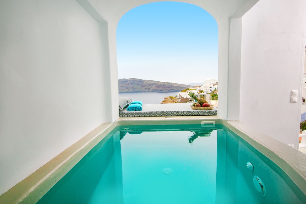 Kaleidoscope Cave Houses Oia 23/50