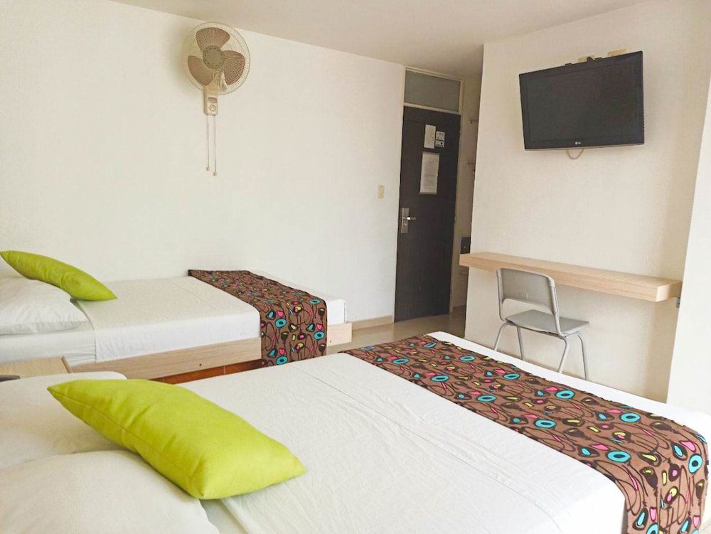 Hotel Alcaravan 19/58