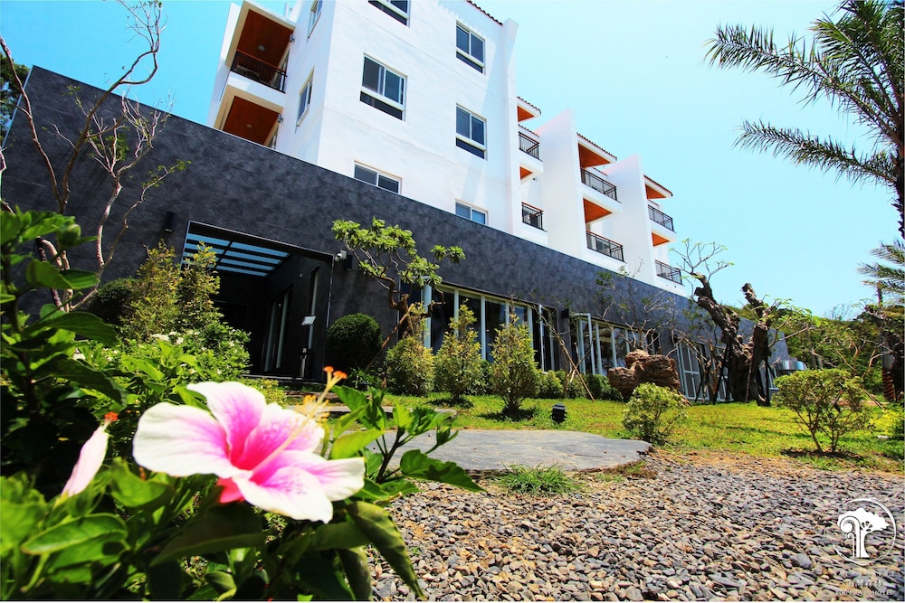 Bay Forest Boutique Hotel 5/72